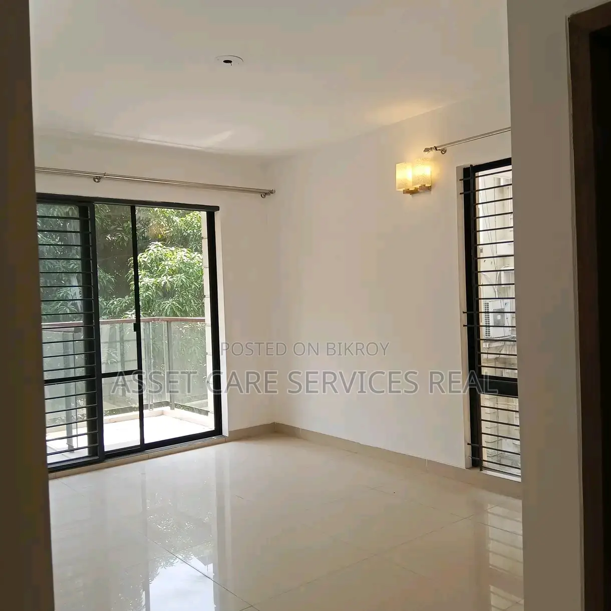 3Bed Un-Furnished Exclusive Apartment Rent In Banani