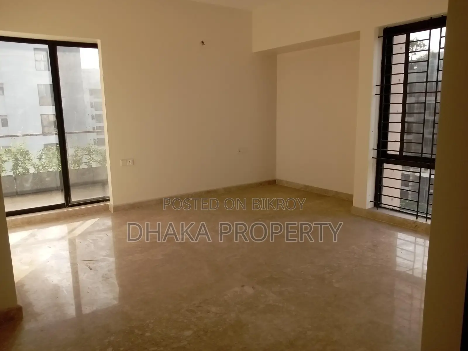 Gym-Swimming pool facilities Luxury Apartment Rent in Baridhara
