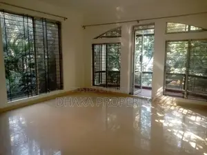 2600-Sqft 3 Beds Apartment Rent in Gulshan -2