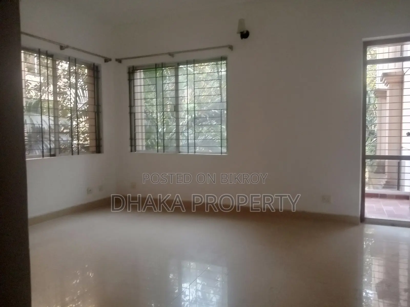 2600-Sqft 3 Beds Apartment Rent in Gulshan -2