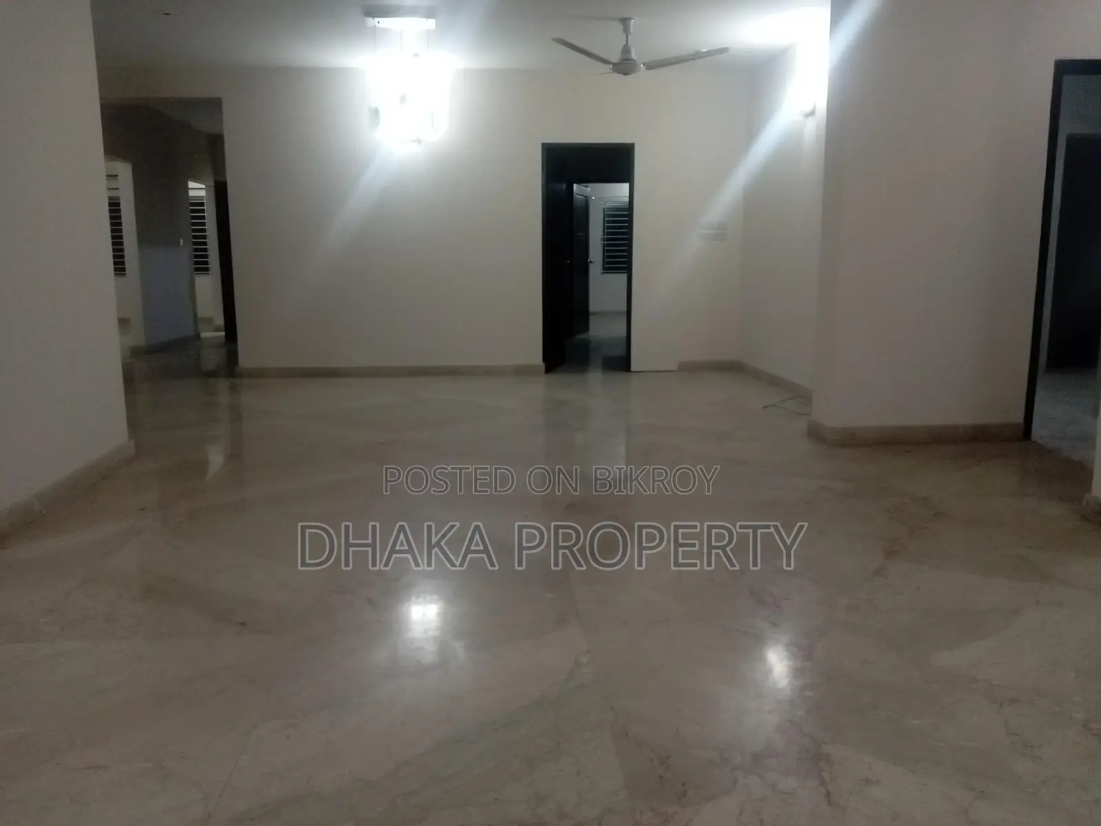 Semi-Furnished(5000-Sqft) Luxurious Apartment Rent in Baridhara