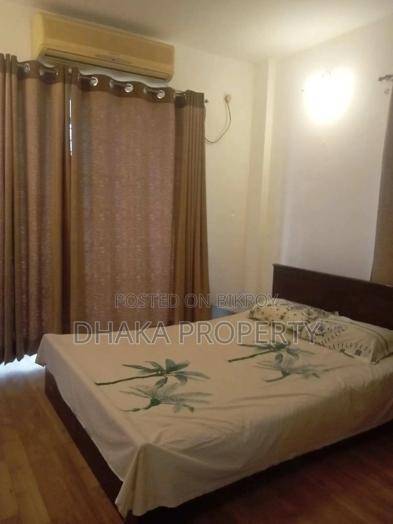 গুলশান-১ এ এক্সক্লুসিভ ফুল ফার্নিশড অ্যাপার্টমেন্ট ভাড়া