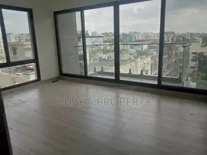 Luxurious Brand New Apartment Rent with Gym -Swimming pool