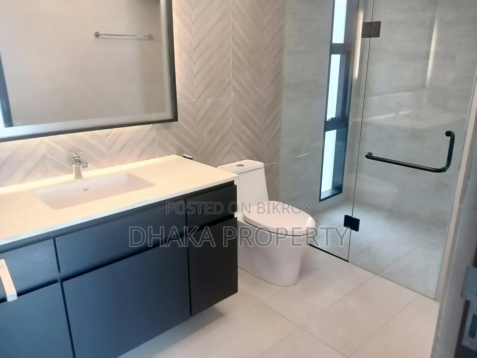 Luxurious Brand New Apartment Rent with Gym -Swimming pool