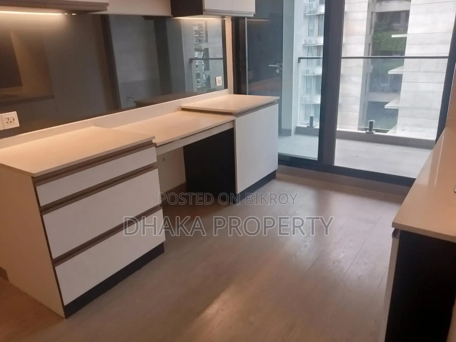 Luxurious Brand New Apartment Rent with Gym -Swimming pool