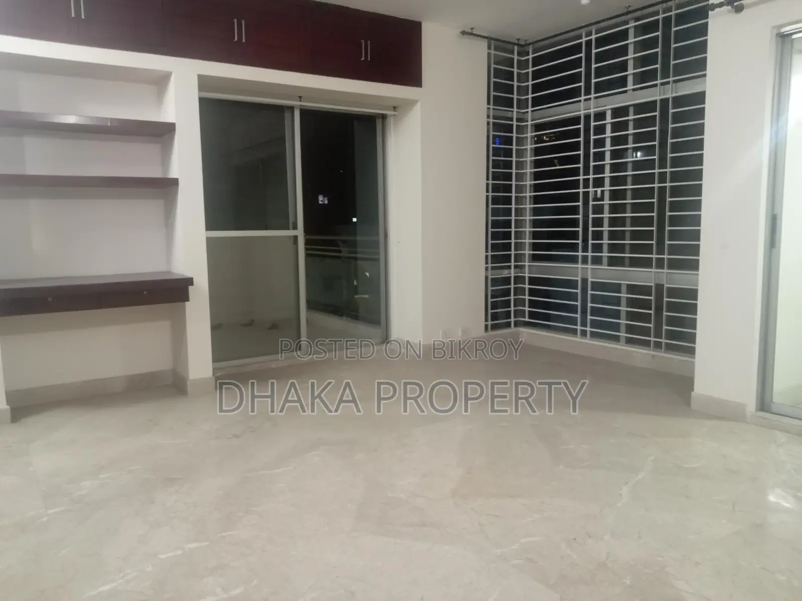 Semi-Furnished(5000-Sqft) Luxurious Apartment Rent in Baridhara