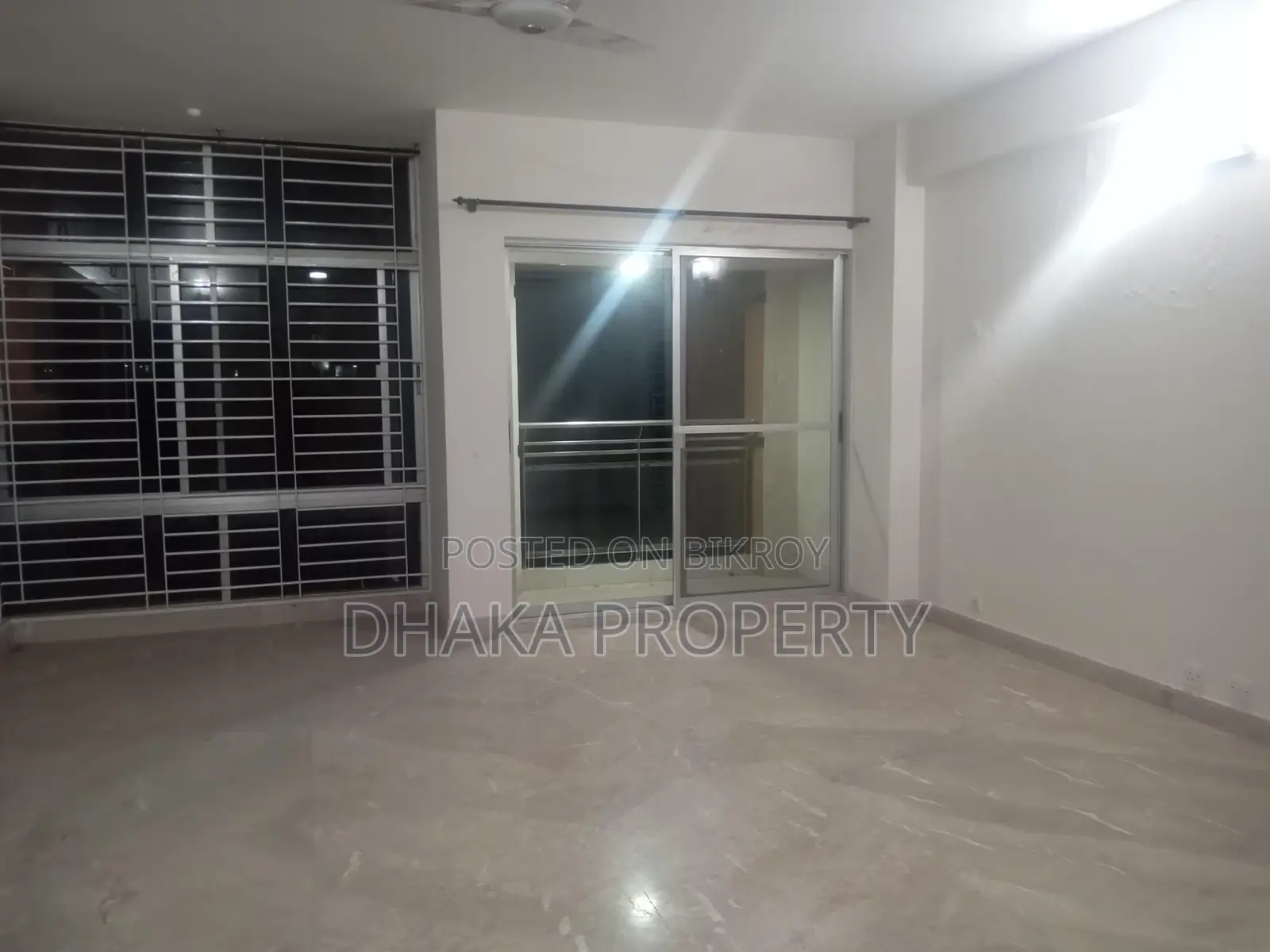 Semi-Furnished(5000-Sqft) Luxurious Apartment Rent in Baridhara