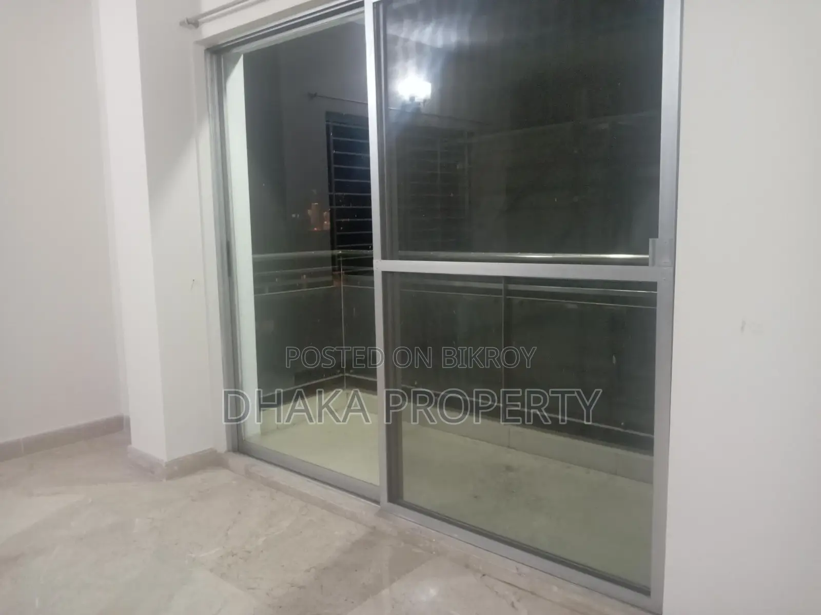 Semi-Furnished(5000-Sqft) Luxurious Apartment Rent in Baridhara