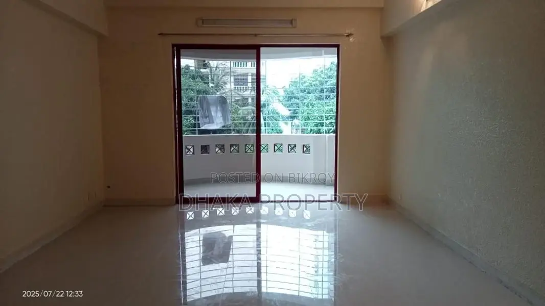 4bed 2parking 3000sqft.rent in Gulshan