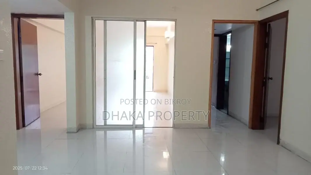 4bed 2parking 3000sqft.rent in Gulshan