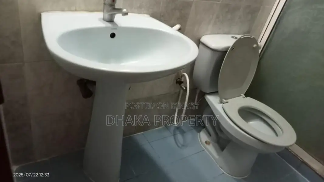 4bed 2parking 3000sqft.rent in Gulshan