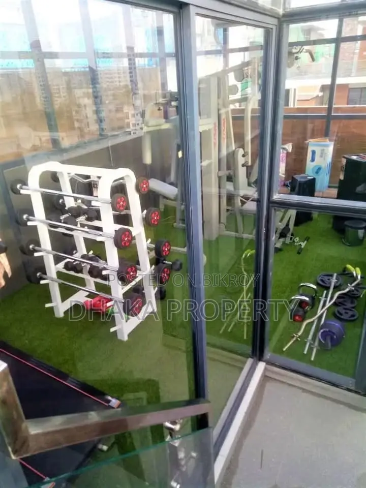 (Gym-Swimming pool) 4 Beds Semi-Furnished Flat Rent in Gulshan
