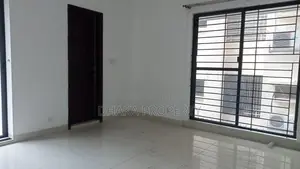 Gym Swimming Pool Luxury Apartment Rent 4Bed 3100SqFt.