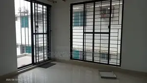 Gym Swimming Pool Luxury Apartment Rent 4Bed 3100SqFt.