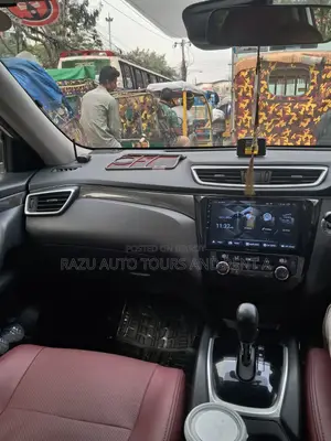 নিসান এক্স-ট্রেইল ভাড়ার জন্য
