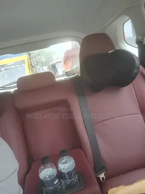 নিসান এক্স-ট্রেইল ভাড়ার জন্য