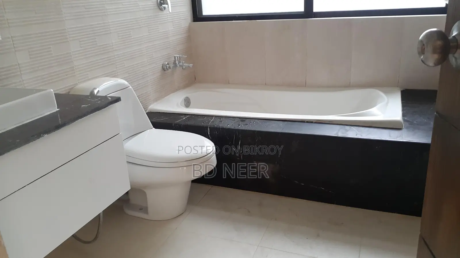 Nice 3 Bed Room Semi Furnished Apt. Rent in Baridhara