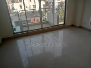 বনানীতে (২৭০০ বর্গফুট) অফিস স্পেস ভাড়া