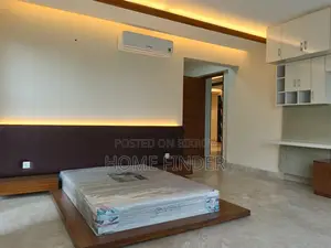 গুলশান-২ এ লেক ভিউসহ নতুন ৪৮৮০ বর্গফুটের ফার্নিশড অ্যাপার্টমেন্ট ভাড়ার জন্য