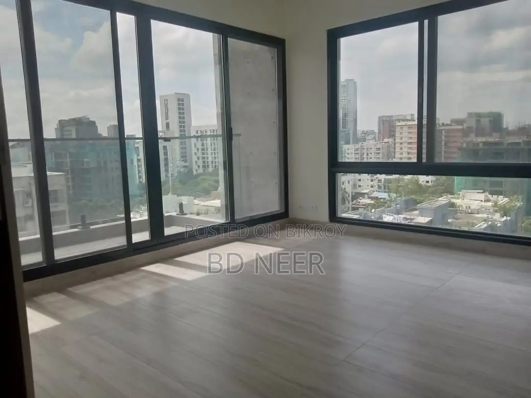 New Duplex 5 Bedroom Gym Swimming Flat Rent in Gulshan-1