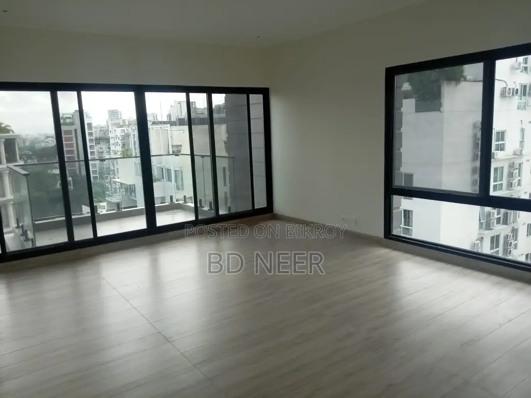 New Duplex 5 Bedroom Gym Swimming Flat Rent in Gulshan-1
