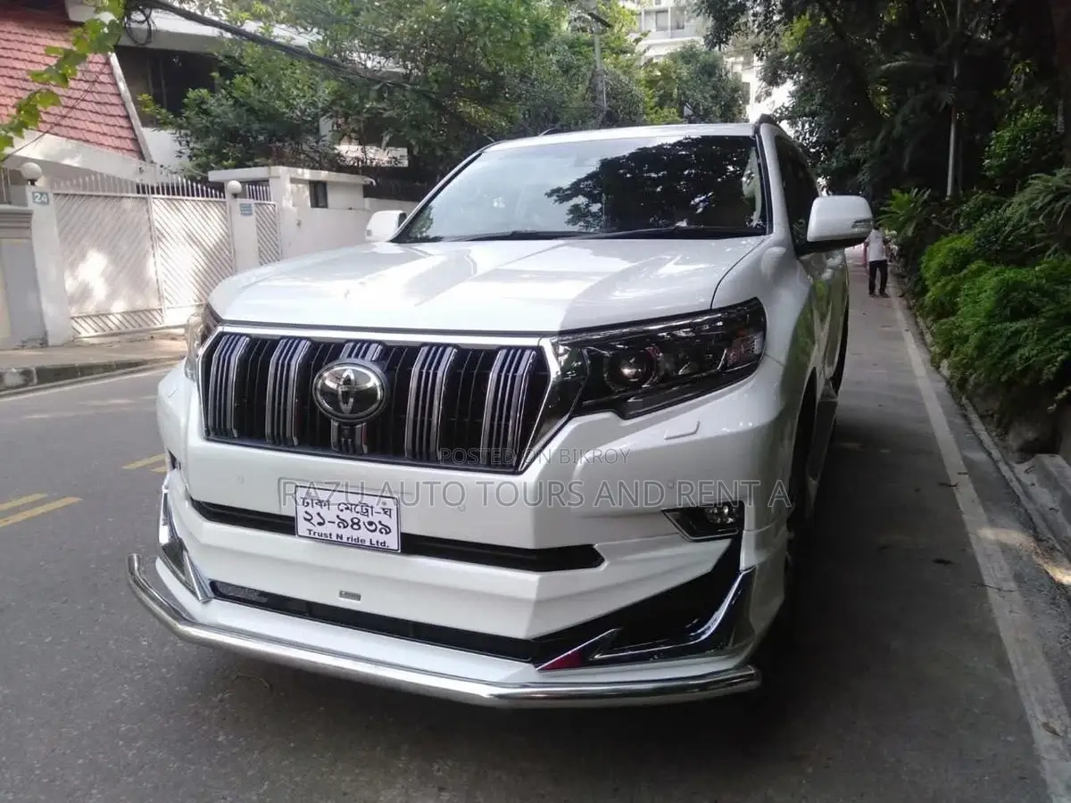 ভাড়ার জন্য প্রাডো