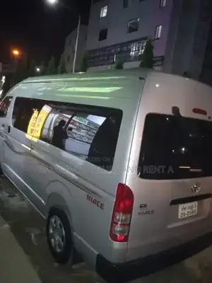 Grand Cavin Hiace For rent