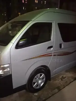 Grand Cavin Hiace For rent