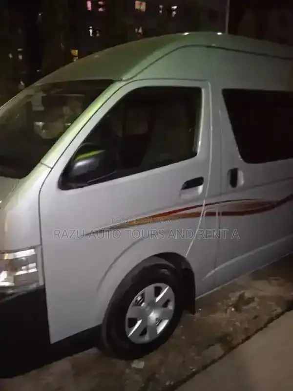 Grand Cavin Hiace For rent