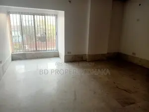গুলশানে ৪৪০০ বর্গফুটের চমৎকার অফিস স্পেস ভাড়া হবে
