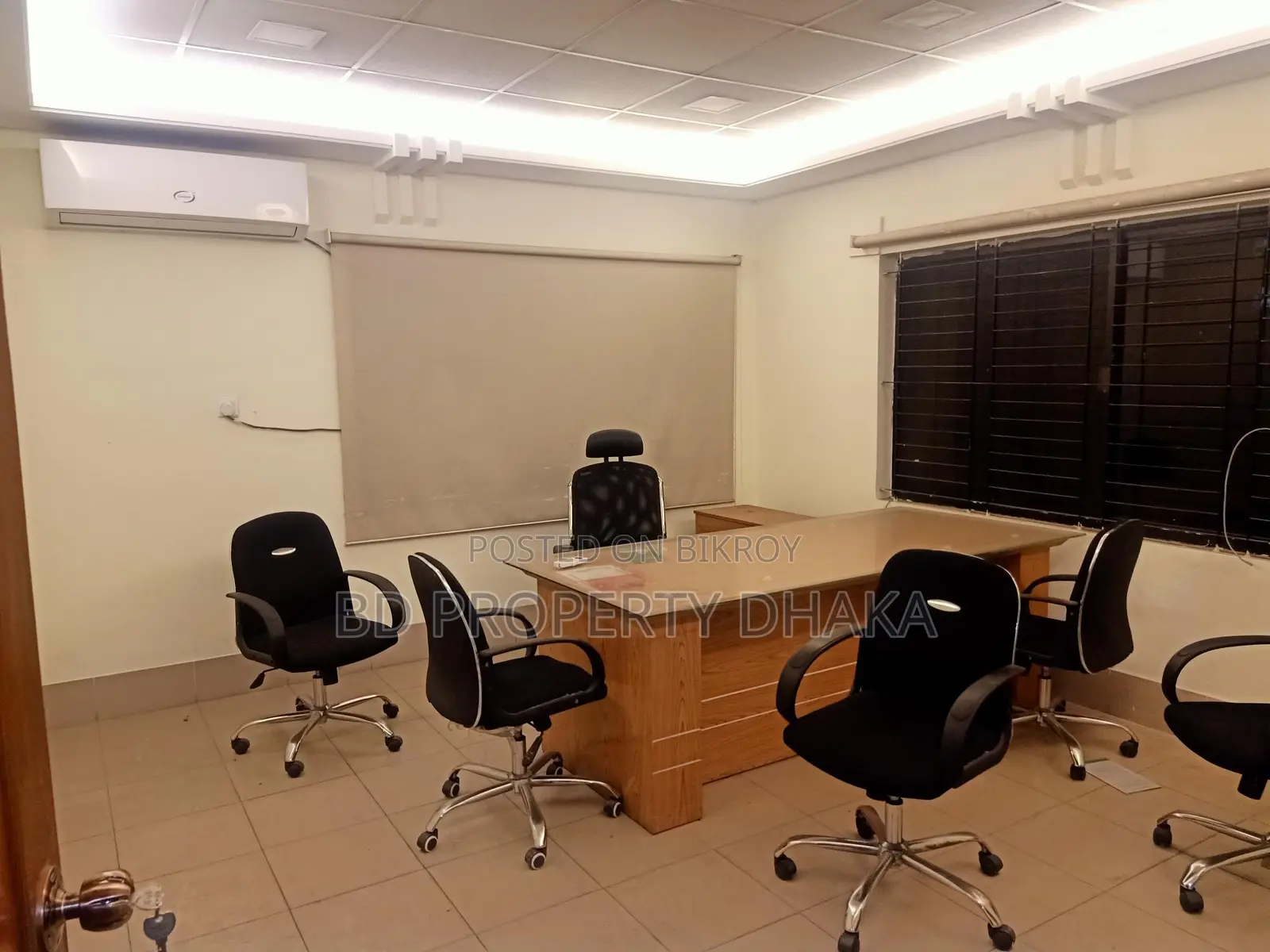 2550 Sqft Nice Office space rent in Banani