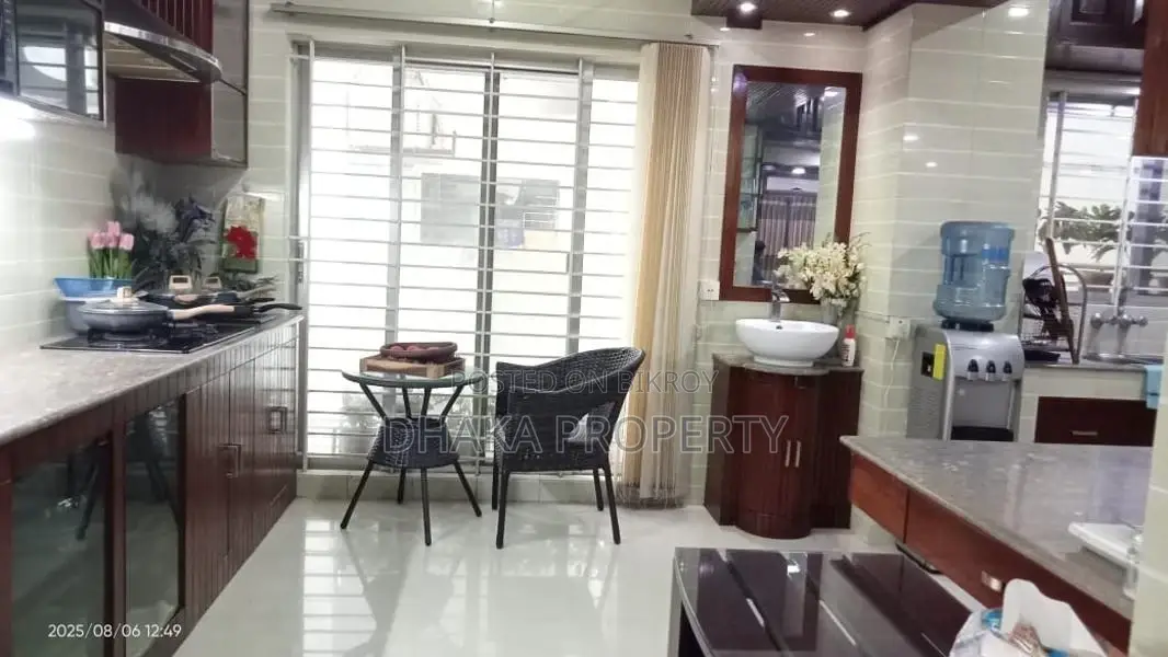 ২৮০০ বর্গফুট সম্পূর্ণ ফার্নিশড জিম ও সুইমিং পুলসহ অ্যাপার্টমেন্ট গুলশানে ভাড়ার জন্য