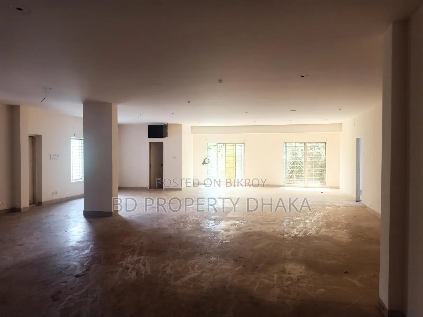 গুলশানে ৫৫০০ বর্গফুটের অফিস স্পেস ভাড়া