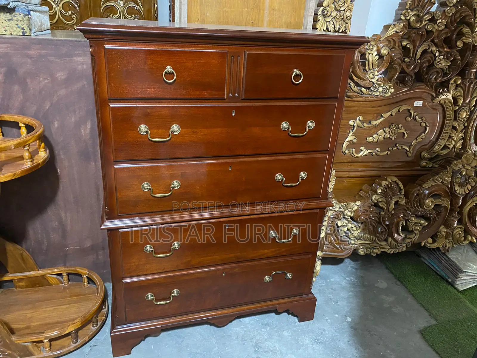 Drexel Heritage Georgian Flame Mahogany Twelve Drawer