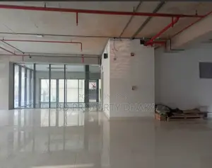 Rent a 2000 SqFt Ground Floor Restaurant/Shop in Gulshan Avenue