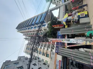 বাড্ডায় মিলেনিয়াম স্কয়ারে 1570sft অফিস স্পেস