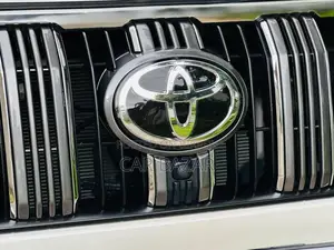 Toyota Prado Tx-70Th Anniversary 2023