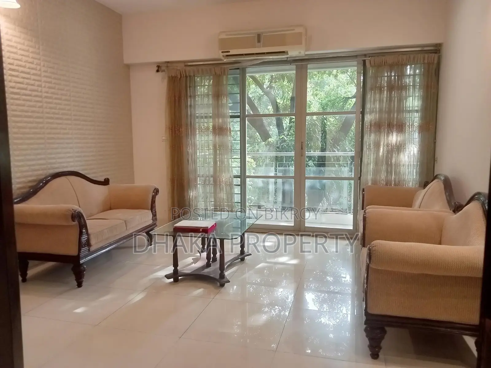 গুলশান নর্থে সম্পূর্ণ সুসজ্জিত এক্সক্লুসিভ অ্যাপার্টমেন্ট ভাড়া