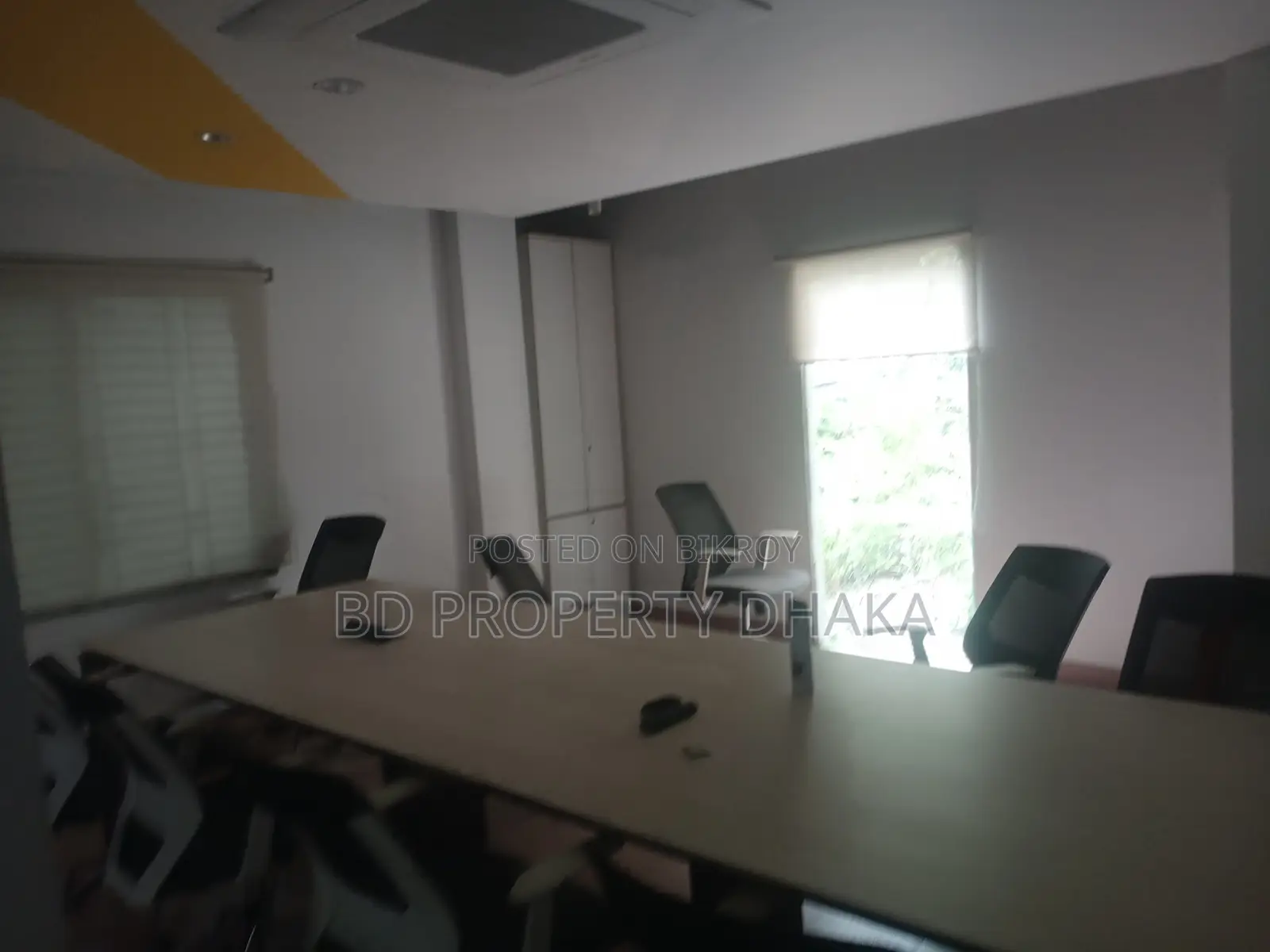 ৩৬০০ বর্গফুটের আবাসিক/অফিস স্পেস ভাড়ার জন্য