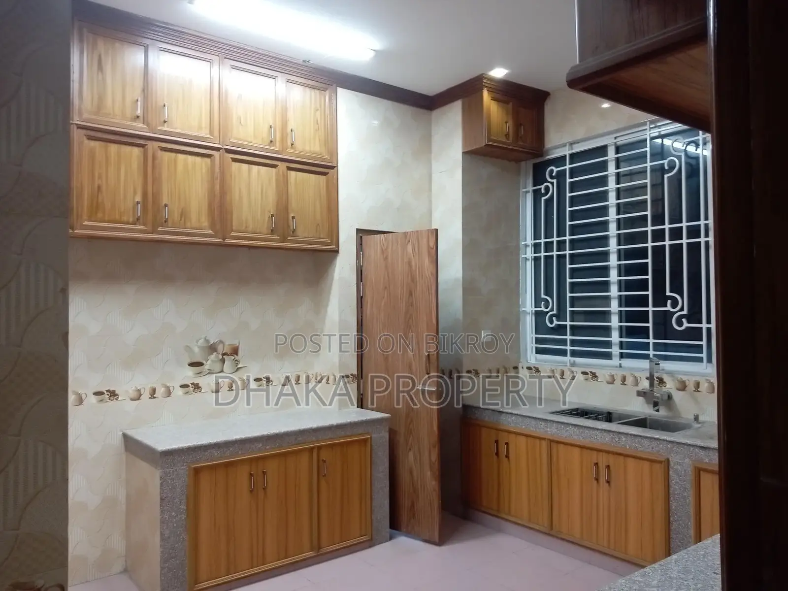 (3900-Sqft) Luxurious Apartment Rent in Baridhara