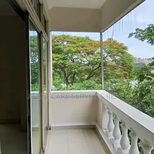 গুলশান-১ এ ৬১০০ বর্গফুটের ৫ বেডের লেক ভিউ বড় অ্যাপার্টমেন্ট ভাড়া