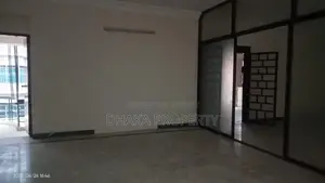 গুলশান-২ এ ৪ বেডরুমের আন-ফার্নিশড অ্যাপার্টমেন্ট ভাড়া