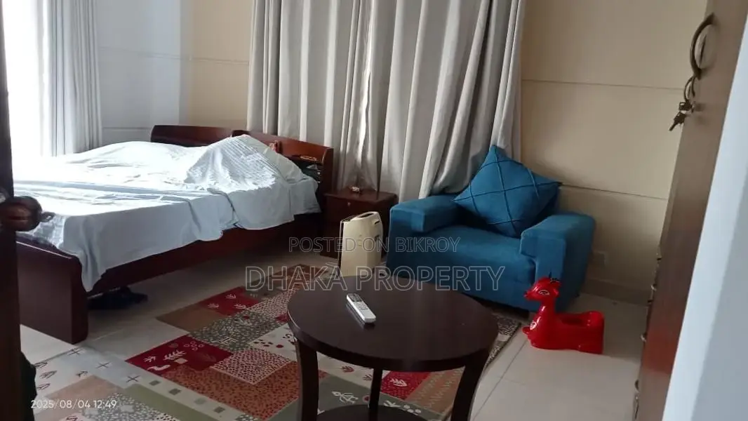 4Bed_Luxury Furnish Apartment Rent At Gulshan (3000sqFt.)