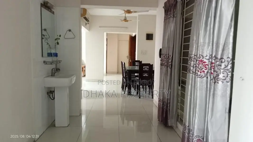 4Bed_Luxury Furnish Apartment Rent At Gulshan (3000sqFt.)