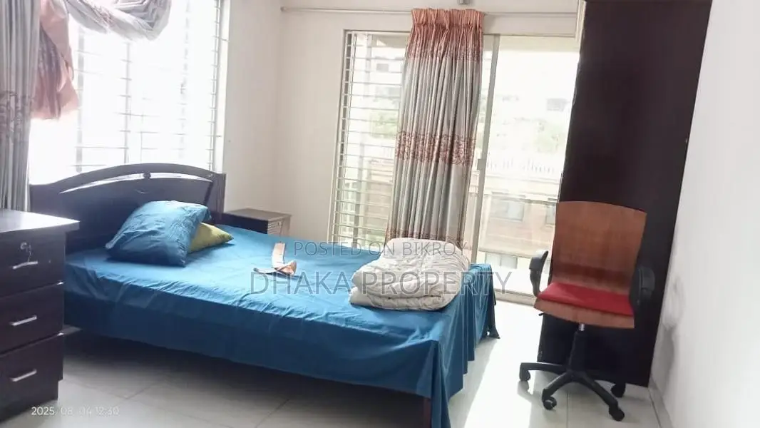 4Bed_Luxury Furnish Apartment Rent At Gulshan (3000sqFt.)