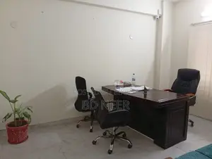 Unfurnished 2400 SqFt Residence Building Office For Rent in Gulshan-1