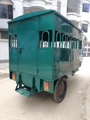 মডেল - 1301_ স্কুল ভ্যান_ডাটাই মটর