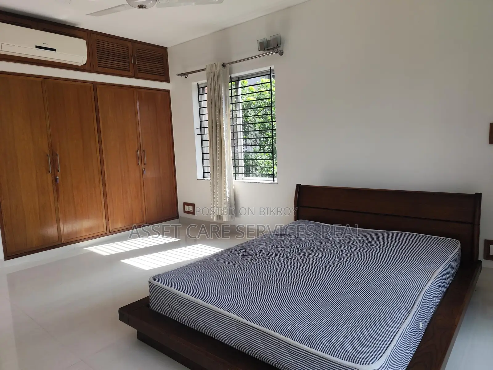 3-Bed Full Furnished Exclusive Apartment Rent In Gulshan-2