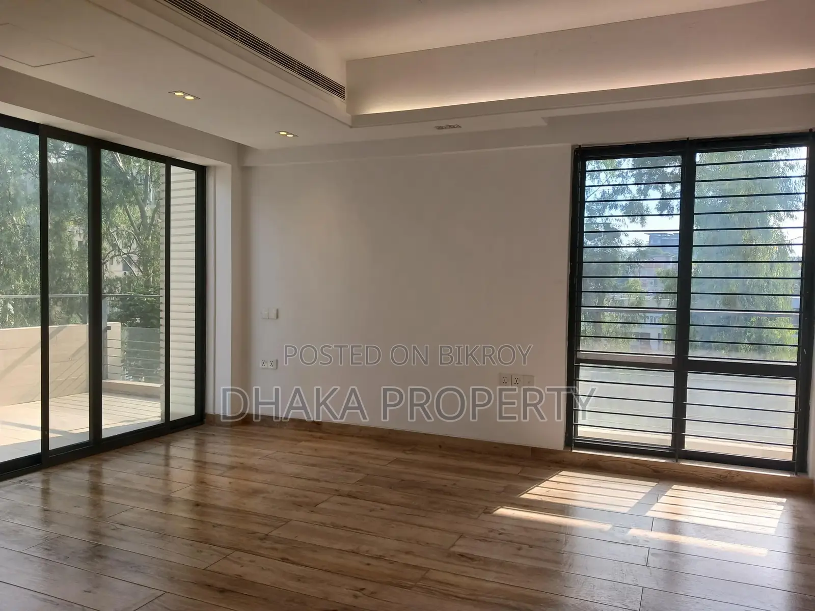4000sqFt.Gym Swimming Pool Luxurious Semi Furnish Flat Rent at Baridhara
