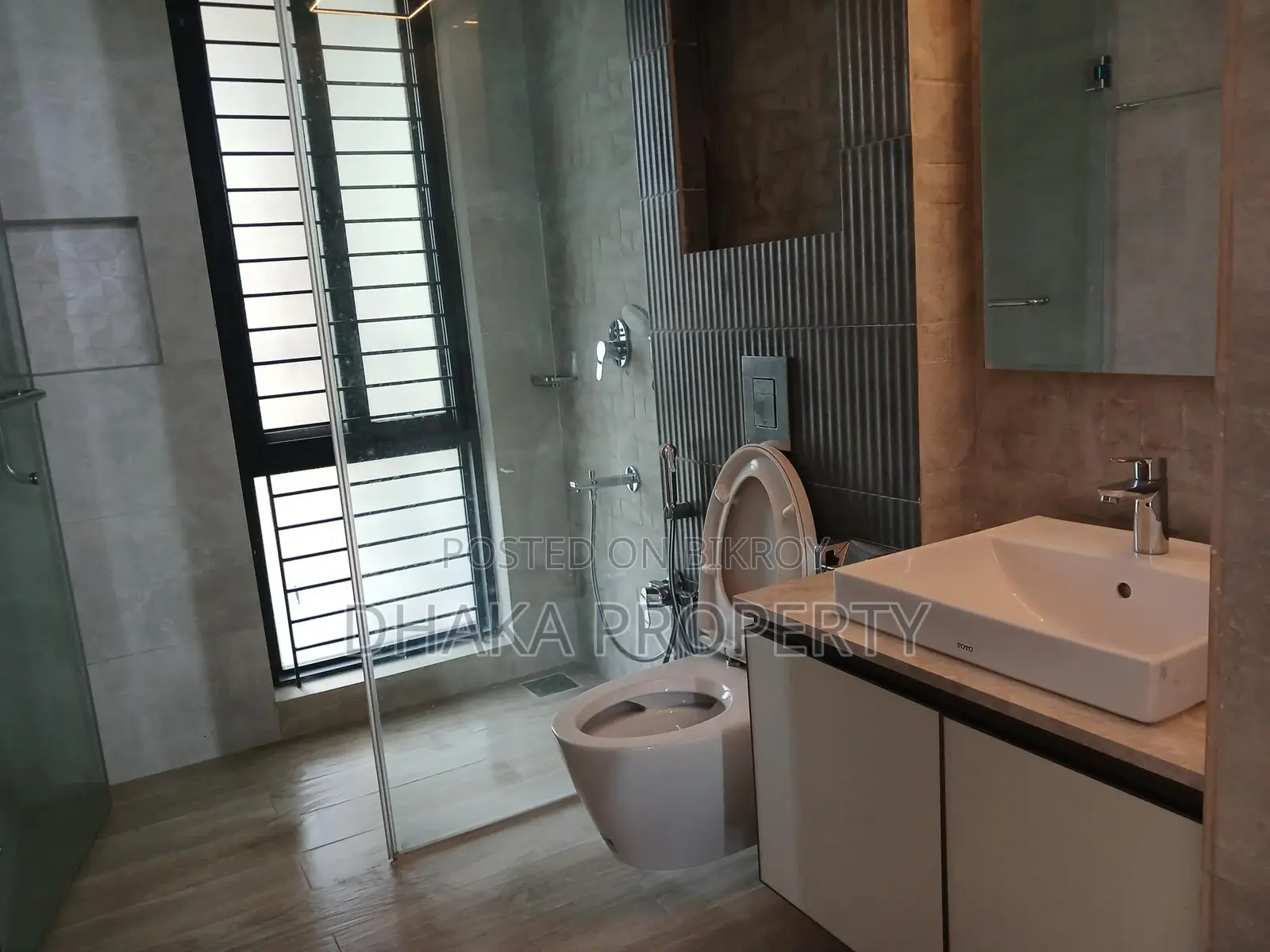 4000sqFt.Gym Swimming Pool Luxurious Semi Furnish Flat Rent at Baridhara